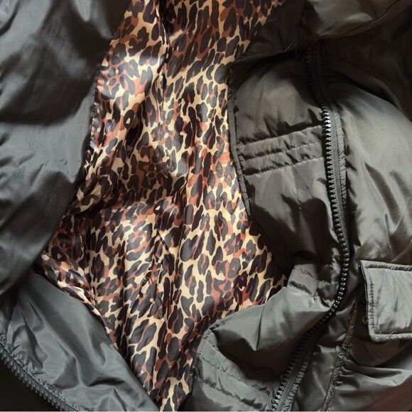 Betsey Johnson long puffer jacket - Picture 5 of 8
